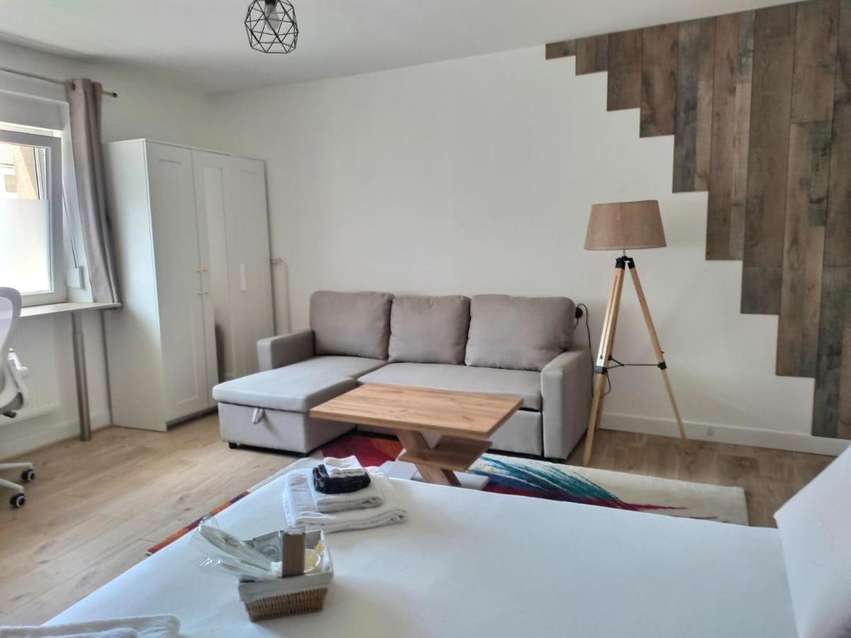 Chambre Privee 23M - Canape Lit - Wifi - Appart 120M Woippy Exterior foto
